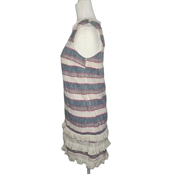Holding Horses Anthropologies Cream & blue & red stripes w/ fringe v-neck size 6 - Picture 13 of 13